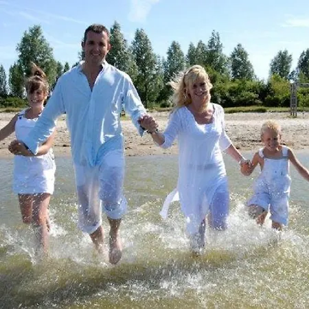 Vila Medemblik 8 Persoons