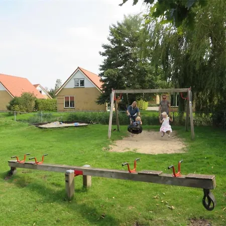 Medemblik 8 Persoons * אנדייק