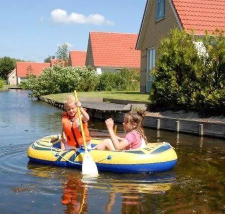 Medemblik 8 Persoons * אנדייק